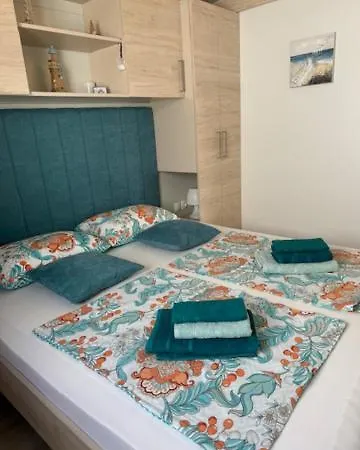 Dora House Villa
