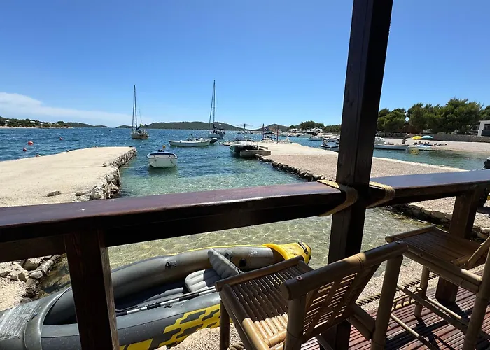 Вилла Niky House